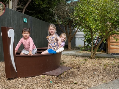 The Beehive Early Learning Centre 98 Glen Road Ranui Auckland